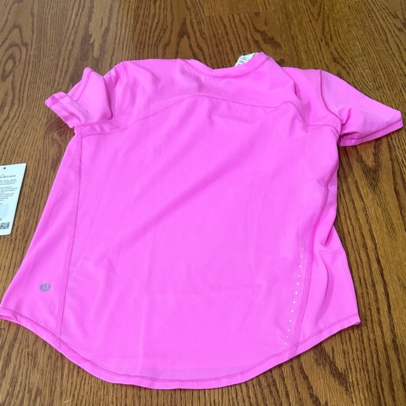 Sonic Pink High Neck Run and Train Tee - Picture 2 of 3